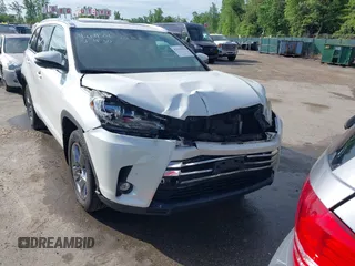 2019 Toyota Highlander Limited with VIN 5TDDZRFH8KS968209, listed as a IAAI auction lot 42141556 with 77,052 mi miles and . Bid and sale history available at DreamBid. Image 6.