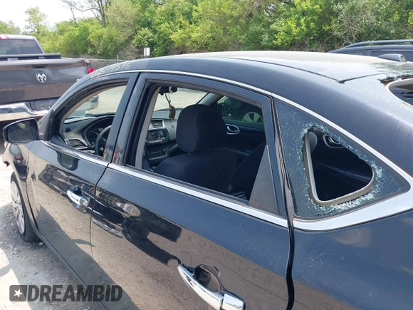 2017 Nissan Sentra SR z VIN 3N1AB7AP2HY310075, wystawiony jako IAAI lot #42414515 z przebiegiem Nie podano mil oraz . Historia ofert i sprzedaży dostępna na DreamBid. Obrazek 22.