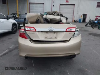 2012 Toyota Camry SE with VIN 4T1BK1FK1CU514191, listed as a IAAI auction lot 40981275 with 1 mi miles. Bid and sale history available at carsss.com. Image 16.