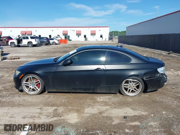 2008 BMW 3 Series 335i with VIN WBAWB73558P039588, listed as a IAAI auction lot 42450021 with 90,912 mi miles and . Bid and sale history available at DreamBid. Image 14.