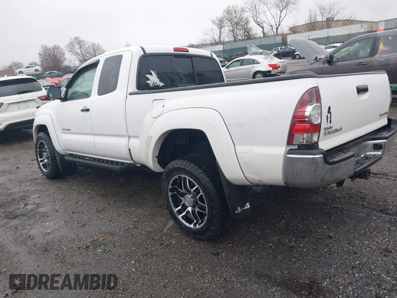 2011 Toyota Tacoma with VIN 5TFUU4EN9BX022381, listed as a IAAI auction lot 41863091 with 138,653 mi miles. Bid and sale history available at carsss.com. Image 3.