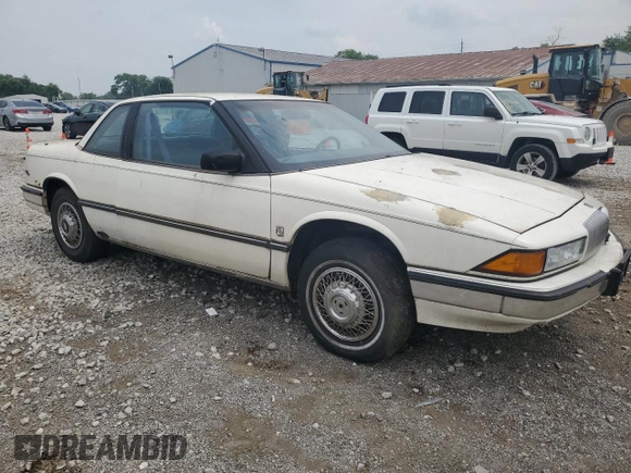 1988 Buick Regal с VIN 2G4WD14W5J1464891, выставлен на аукционе Copart как лот 61186065 с пробегом 83 990 миль миль и Чистый • Clean title. История ставок и продаж доступна на DreamBid. Изображение 4.