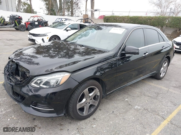 2016 Mercedes-Benz E-Class E 350 Sport with VIN WDDHF5KB5GB268771, listed as a IAAI auction lot 41437933 with 92,990 mi miles. Bid and sale history available at carsss.com. Image 17.