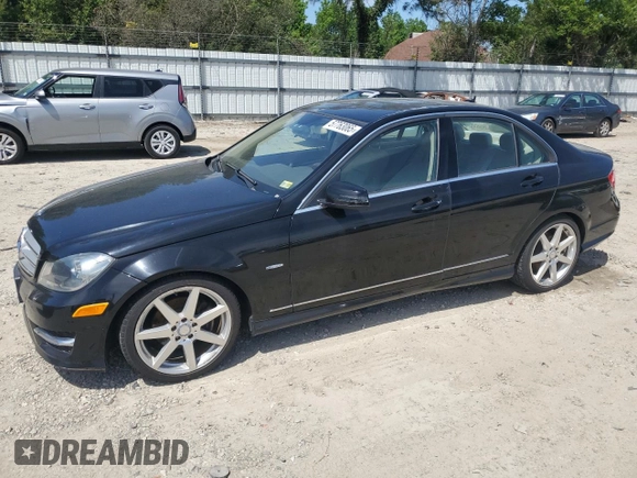2012 Mercedes-Benz C 250 Sport z VIN WDDGF4HB9CR207602, wystawiony jako Copart lot #57763065 z przebiegiem 103 076 mil mil oraz Czysty tytuł • Clean title. Historia ofert i sprzedaży dostępna na DreamBid. Obrazek 1.