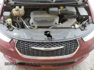 2021 Chrysler Pacifica Limited z VIN 2C4RC3GG5MR553967, wystawiony jako Copart lot #58008075 z przebiegiem 81 975 mil mil oraz Szkoda całkowita • Salvage title. Historia ofert i sprzedaży dostępna na DreamBid. Obrazek 12.