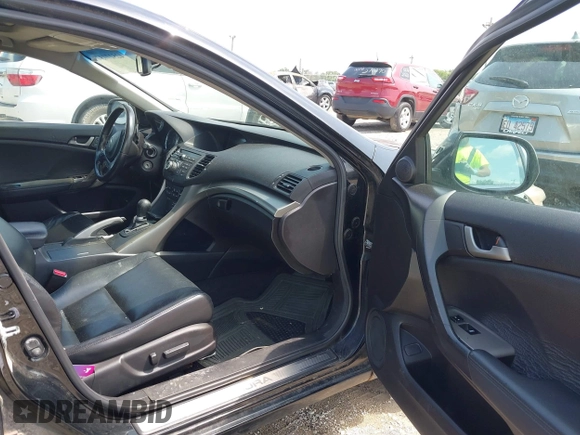 2010 Acura TSX with VIN JH4CU2F67AC017045, listed as a IAAI auction lot 42527734 with 140,131 mi miles and . Bid and sale history available at DreamBid. Image 5.