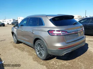 2019 Lincoln Nautilus Reserve with VIN 2LMPJ6L96KBL31417, listed as a IAAI auction lot 41415040 with 66,436 mi miles. Bid and sale history available at carsss.com. Image 3.