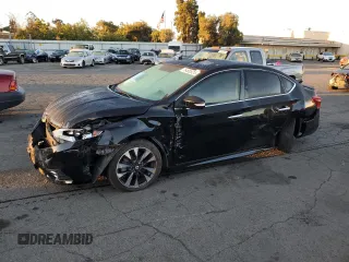 2017 Nissan Sentra Nismo с VIN 3N1CB7AP2HY226685, выставлен на аукционе Copart как лот 76400824 с пробегом 37 685 миль миль и Списание • Salvage title. История ставок и продаж доступна на DreamBid. Изображение 1.