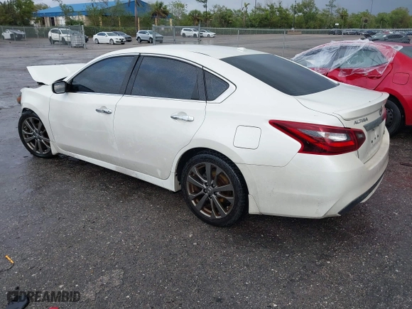 2018 Nissan Altima 2.5 SV with VIN 1N4AL3AP6JC222394, listed as a IAAI auction lot 41769208 with 66,691 mi miles. Bid and sale history available at carsss.com. Image 3.