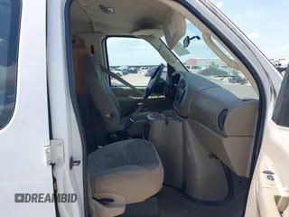 2003 Ford Econoline Passenger XL with VIN 1FBSS31L23HB10037, listed as a IAAI auction lot 42728065 with 132,619 mi miles and . Bid and sale history available at DreamBid. Image 5.