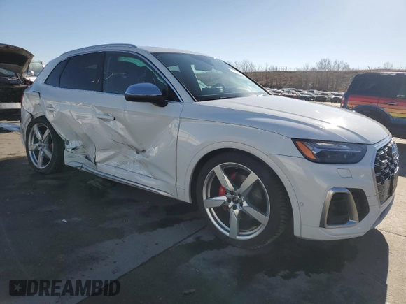 2021 Audi SQ5 Prestige with VIN WA1C4AFY4M2042115, listed as a Copart auction lot 49074035 with 41,302 mi miles and Salvage title. Bid and sale history available at DreamBid. Image 4.