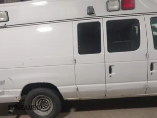2010 Ford E-Series Commercial с VIN 1FDSS3EP6ADA41006, выставлен на аукционе IAAI как лот 41561986 с пробегом 367 370 миль миль и . История ставок и продаж доступна на DreamBid. Изображение 6.