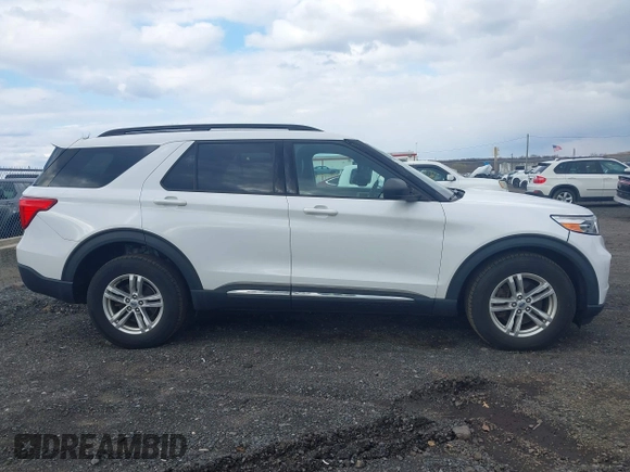 2020 Ford Explorer XLT z VIN 1FMSK8DH1LGA99484, wystawiony jako IAAI lot #41888238 z przebiegiem 51 946 mil mil oraz . Historia ofert i sprzedaży dostępna na DreamBid. Obrazek 13.