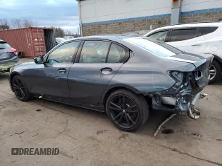 2022 BMW 3 Series M340i xDrive with VIN 3MW5U9J0XN8C56184, listed as a Copart auction lot 85974534 with 35,687 mi miles and Salvage Title. Bid and sale history available at carsss.com. Image 2.