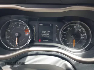 2017 Jeep Cherokee Latitude с VIN 1C4PJLCB7HW503379, выставлен на аукционе IAAI как лот 42590329 с пробегом 130 289 миль миль и . История ставок и продаж доступна на DreamBid. Изображение 7.