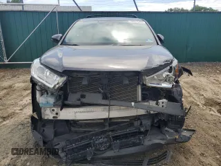 2018 Toyota Highlander LE with VIN 5TDBZRFH5JS824574, listed as a Copart auction lot 57248455 with 123,799 mi miles and Clean title. Bid and sale history available at DreamBid. Image 5.