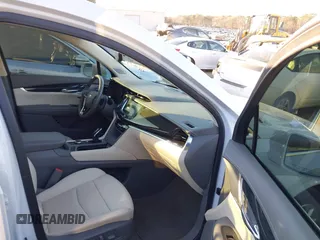 2020 Cadillac XT6 FWD Premium Luxury with VIN 1GYKPCRSXLZ207533, listed as a IAAI auction lot 41359744 with 81,689 mi miles. Bid and sale history available at carsss.com. Image 5.