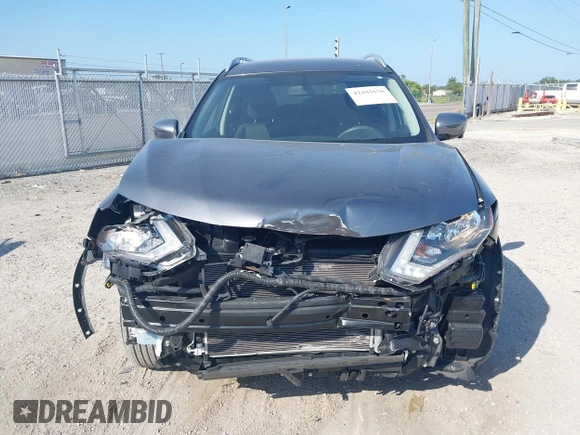 2018 Nissan Rogue SV with VIN KNMAT2MV0JP615928, listed as a IAAI auction lot 42103676 with 38,999 mi miles. Bid and sale history available at carsss.com. Image 12.
