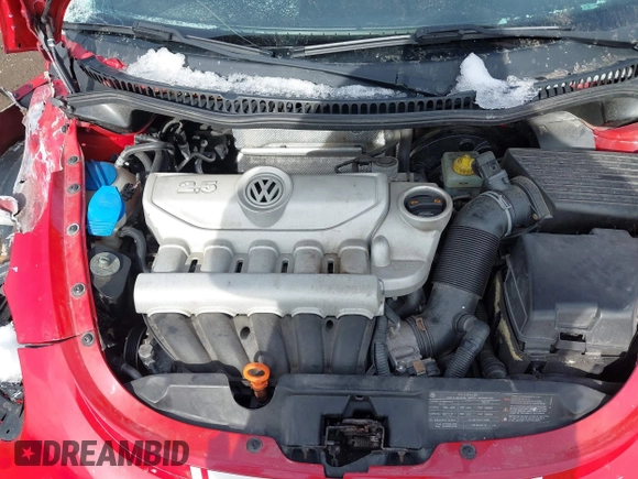 2009 Volkswagen Beetle S with VIN 3VWRW31C19M501227, listed as a IAAI auction lot 41645928 with 107,403 mi miles and . Bid and sale history available at DreamBid. Image 10.