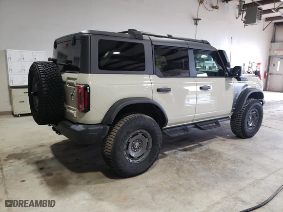 2022 Ford Bronco with VIN 1FMEE5DH7NLB58518, listed as a Copart auction lot 51950435 with 7,175 mi miles and Salvage Title. Bid and sale history available at carsss.com. Image 3.