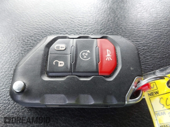 2018 Jeep Wrangler Unlimited Sport с VIN 1C4HJXDG2JW127282, выставлен на аукционе IAAI как лот 42188212 с пробегом 51 902 миль миль и . История ставок и продаж доступна на DreamBid. Изображение 11.