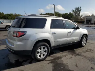 2015 GMC Acadia SLE with VIN 1GKKRPKD2FJ203907, listed as a Copart auction lot 51318365 with 190,724 mi miles and Clean Title. Bid and sale history available at carsss.com. Image 3.