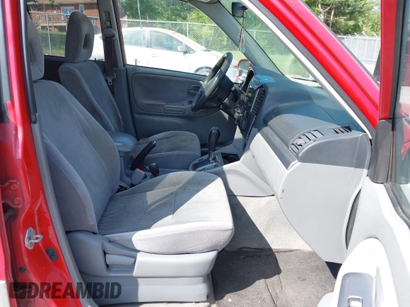 2005 Suzuki Grand Vitara LX with VIN JS3TD62VX54201211, listed as a IAAI auction lot 42220221 with 242,165 mi miles and . Bid and sale history available at DreamBid. Image 5.