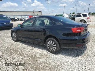 2015 Volkswagen Jetta S z VIN 3VW2K7AJ4FM407079, wystawiony jako Copart lot #61793135 z przebiegiem 101 772 mil mil oraz Szkoda całkowita • Salvage title. Historia ofert i sprzedaży dostępna na DreamBid. Obrazek 2.