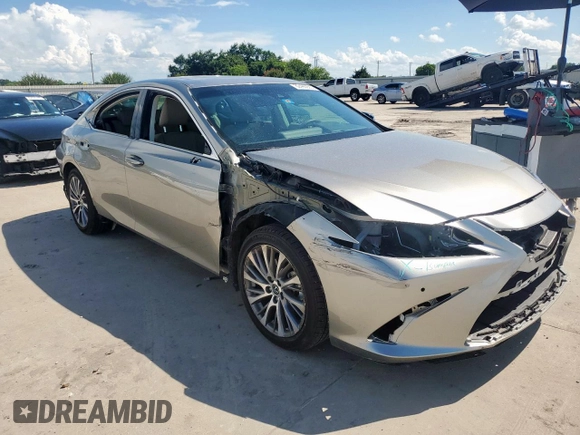 2020 Lexus ES 350 с VIN 58ADZ1B16LU058098, выставлен на аукционе Copart как лот 62490925 с пробегом 15 551 миль миль и Списание • Salvage title. История ставок и продаж доступна на DreamBid. Изображение 4.