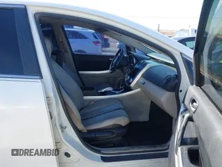 2008 Mazda CX-7 Sport with VIN JM3ER293180212008, listed as a IAAI auction lot 41633730 with 190,964 mi miles. Bid and sale history available at carsss.com. Image 5.