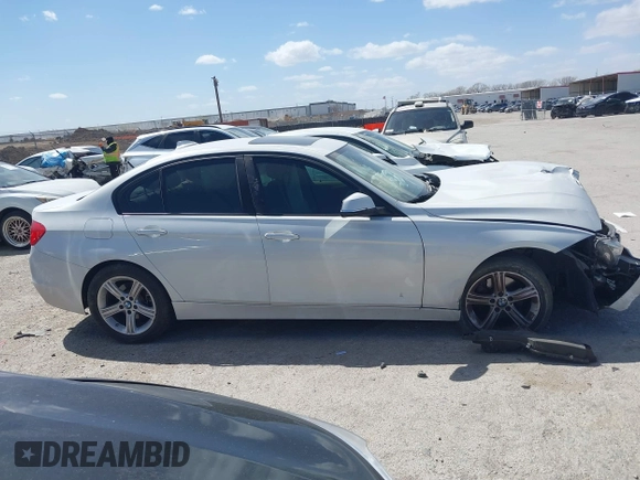 2014 BMW 3 Series 328i xDrive with VIN WBA3B3G51ENR81859, listed as a IAAI auction lot 41828729 with 129,498 mi miles. Bid and sale history available at carsss.com. Image 13.
