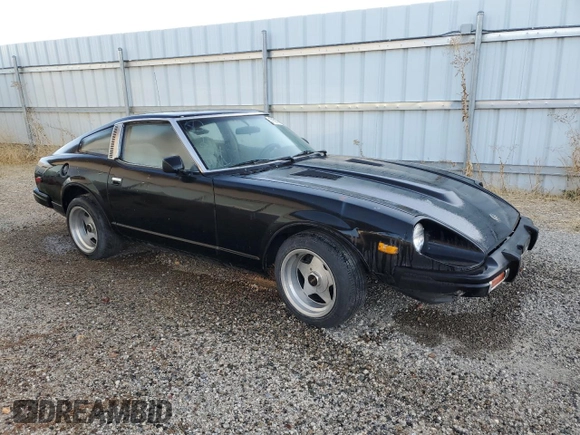 1981 Datsun 280ZX z VIN JN1HZ04S8BX265704, wystawiony jako Copart lot #71597844 z przebiegiem 251 218 mil mil oraz Tytuł czysty. Historia ofert i sprzedaży dostępna na DreamBid. Obrazek 4.