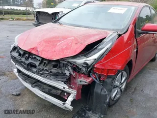 2016 Toyota Prius Four with VIN JTDKARFU8G3511002, listed as a IAAI auction lot 41956462 with 33,903 mi miles. Bid and sale history available at carsss.com. Image 6.