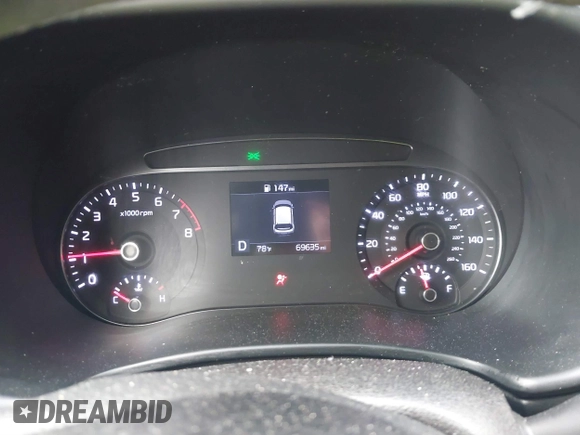 2020 Kia Soul LX with VIN KNDJ23AU2L7720185, listed as a IAAI auction lot 41796717 with 69,635 mi miles. Bid and sale history available at carsss.com. Image 7.