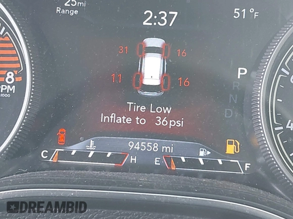 2019 Jeep Cherokee Trailhawk Elite with VIN 1C4PJMBX0KD315275, listed as a IAAI auction lot 41630464 with 94,558 mi miles. Bid and sale history available at carsss.com. Image 15.
