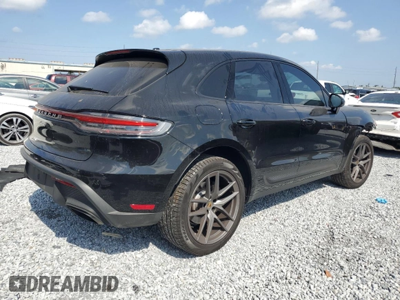 2022 Porsche Macan with VIN WP1AA2A56NLB09932, listed as a Copart auction lot 55310715 with 18,741 mi miles and Salvage title. Bid and sale history available at DreamBid. Image 3.