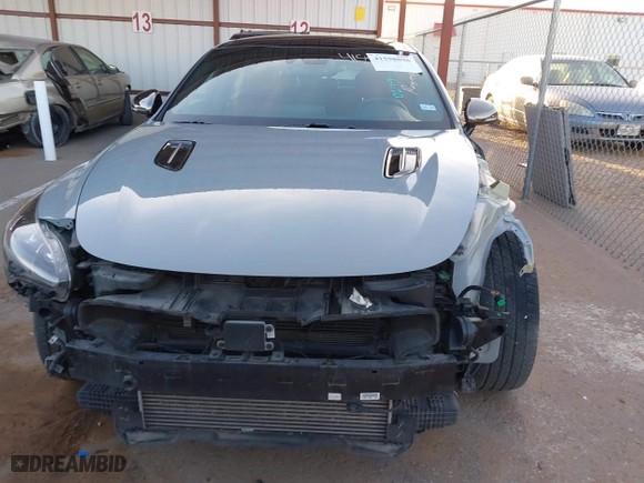 2020 Kia Stinger GT2 with VIN KNAE55LC1L6075699, listed as a IAAI auction lot 41598898 with 58,894 mi miles. Bid and sale history available at carsss.com. Image 12.