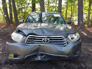 2010 Toyota Highlander Limited with VIN 5TDDK3EH1AS022518, listed as a IAAI auction lot 42116230 with 218,316 mi miles and . Bid and sale history available at DreamBid. Image 12.