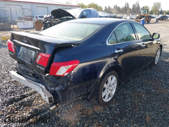 2007 Lexus ES 330 with VIN JTHBJ46G472066064, listed as a IAAI auction lot 42103710 with 206,674 mi miles and . Bid and sale history available at DreamBid. Image 4.