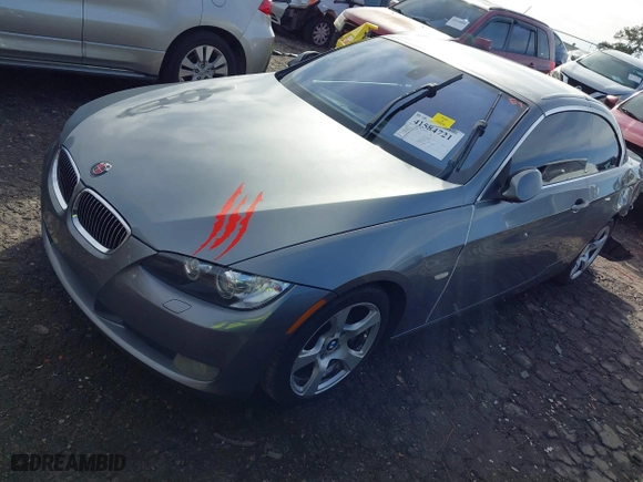 2008 BMW 3 Series 328i with VIN WBAWL13518PX20325, listed as a IAAI auction lot 41584721 with 291,348 mi miles. Bid and sale history available at carsss.com. Image 18.
