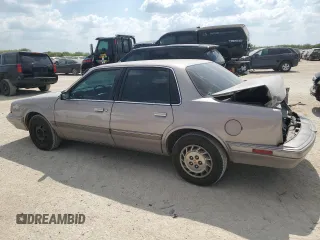 1996 Oldsmobile Cutlass Ciera 1SA VX5 z VIN 1G3AJ55M2T6354131, wystawiony jako Copart lot #74458314 z przebiegiem 55 998 mil mil oraz Szkody całkowita. Historia ofert i sprzedaży dostępna na DreamBid. Obrazek 2.