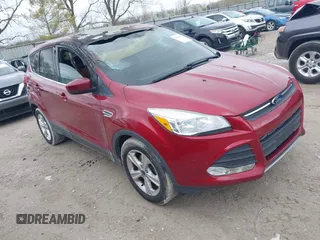 2016 Ford Escape SE with VIN 1FMCU0G78GUB84235, listed as a IAAI auction lot 41924954 with 120,898 mi miles. Bid and sale history available at carsss.com. Image 1.