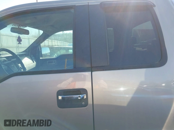 2009 Ford F-150 STX с VIN 1FTRX14899FA35204, выставлен на аукционе IAAI как лот 41757783 с пробегом 229 262 миль миль и . История ставок и продаж доступна на DreamBid. Изображение 13.