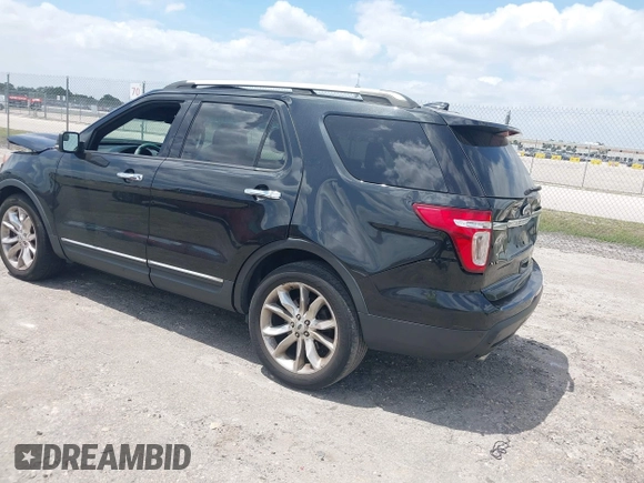 2012 Ford Explorer XLT with VIN 1FMHK8D84CGA66053, listed as a IAAI auction lot 42122087 with 204,812 mi miles and . Bid and sale history available at DreamBid. Image 3.