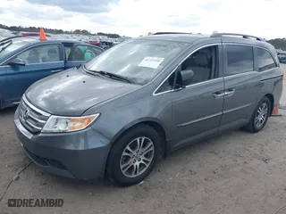2011 Honda Odyssey EX-L with VIN 5FNRL5H61BB097069, listed as a IAAI auction lot 41723100 with 252,529 mi miles. Bid and sale history available at carsss.com. Image 2.
