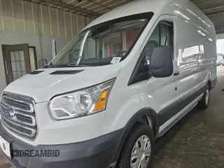 2018 Ford Transit с VIN 1FTYR3XM8JKB31055, выставлен на аукционе IAAI как лот 42791422 с пробегом 130 835 миль миль и . История ставок и продаж доступна на DreamBid. Изображение 14.