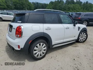 2017 MINI Countryman Cooper S z VIN WMZYT5C39H3E18776, wystawiony jako Copart lot #60456515 z przebiegiem 126 808 mil mil oraz Szkoda całkowita • Salvage title. Historia ofert i sprzedaży dostępna na DreamBid. Obrazek 3.