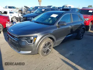 2024 Kia Niro LX with VIN KNDCP3LE4R5121941, listed as a IAAI auction lot 41841266 with 74,683 mi miles. Bid and sale history available at carsss.com. Image 2.