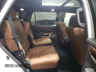 2025 Toyota Sequoia SR5 with VIN 7SVAAABA3SX050405, listed as a Copart auction lot 43834715 with 3,531 mi miles and Clean Title. Bid and sale history available at carsss.com. Image 11.