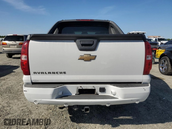 2007 Chevrolet Avalanche LTZ with VIN 3GNEC12JX7G103965, listed as a Copart auction lot 51876045 with Not provided miles and Salvage title. Bid and sale history available at DreamBid. Image 6.